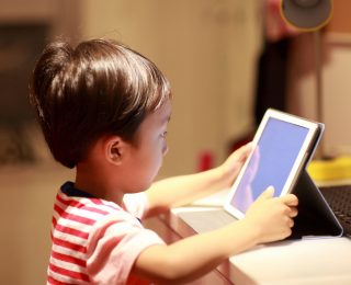 5 Excellent Storytelling Apps for Kids with Special Needs